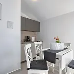 Apartment La Mer-3 By Interhome *