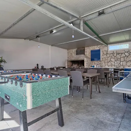 La Mer-3 By Interhome Apartamento Pula